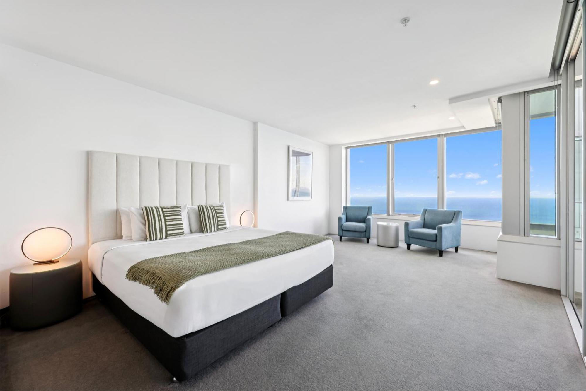 Four-Bedroom Penthouse Apartment